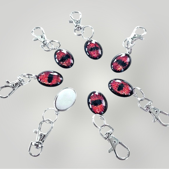 𝑯𝒂𝒏𝒅𝒎𝒂𝒅𝒆 Orange/Red Dragon Eye Keychain w/Gift Bag - Picture 5 of 9